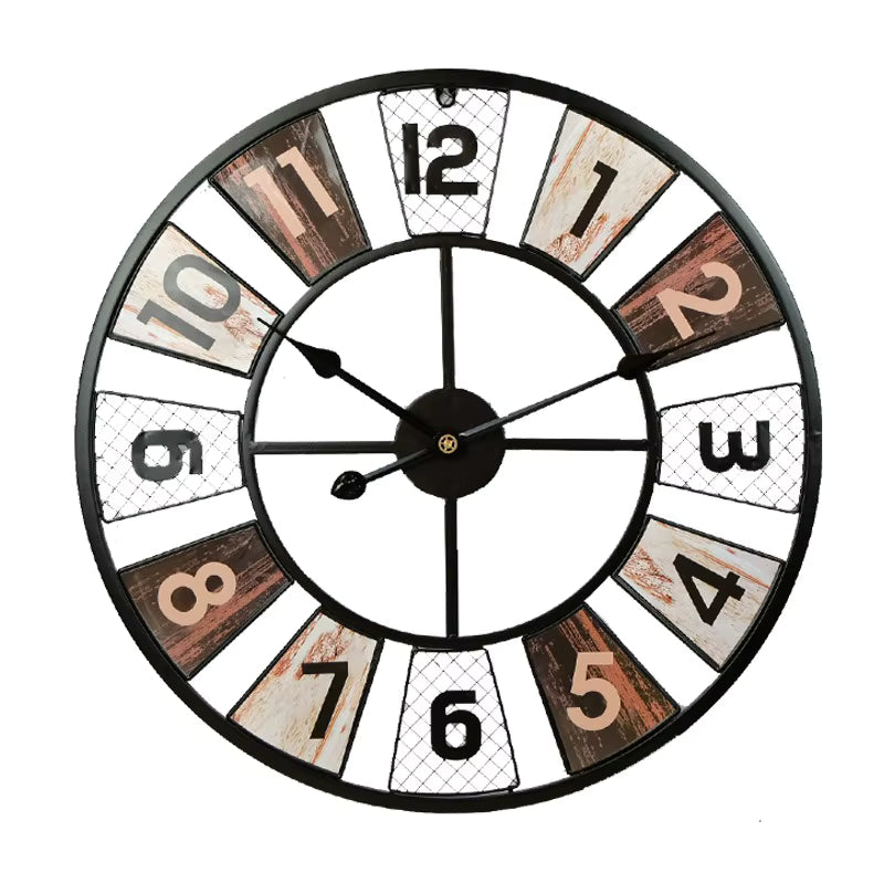 Reloj de pared vintage visto de frente con números arábigos